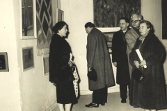 En-meget-ung-Vera-Myhre-230-1964-udstilling